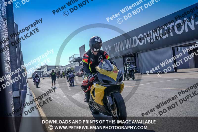 donington no limits trackday;donington park photographs;donington trackday photographs;no limits trackdays;peter wileman photography;trackday digital images;trackday photos